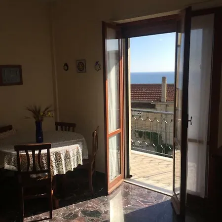 Viale Europa 91 Apartament *